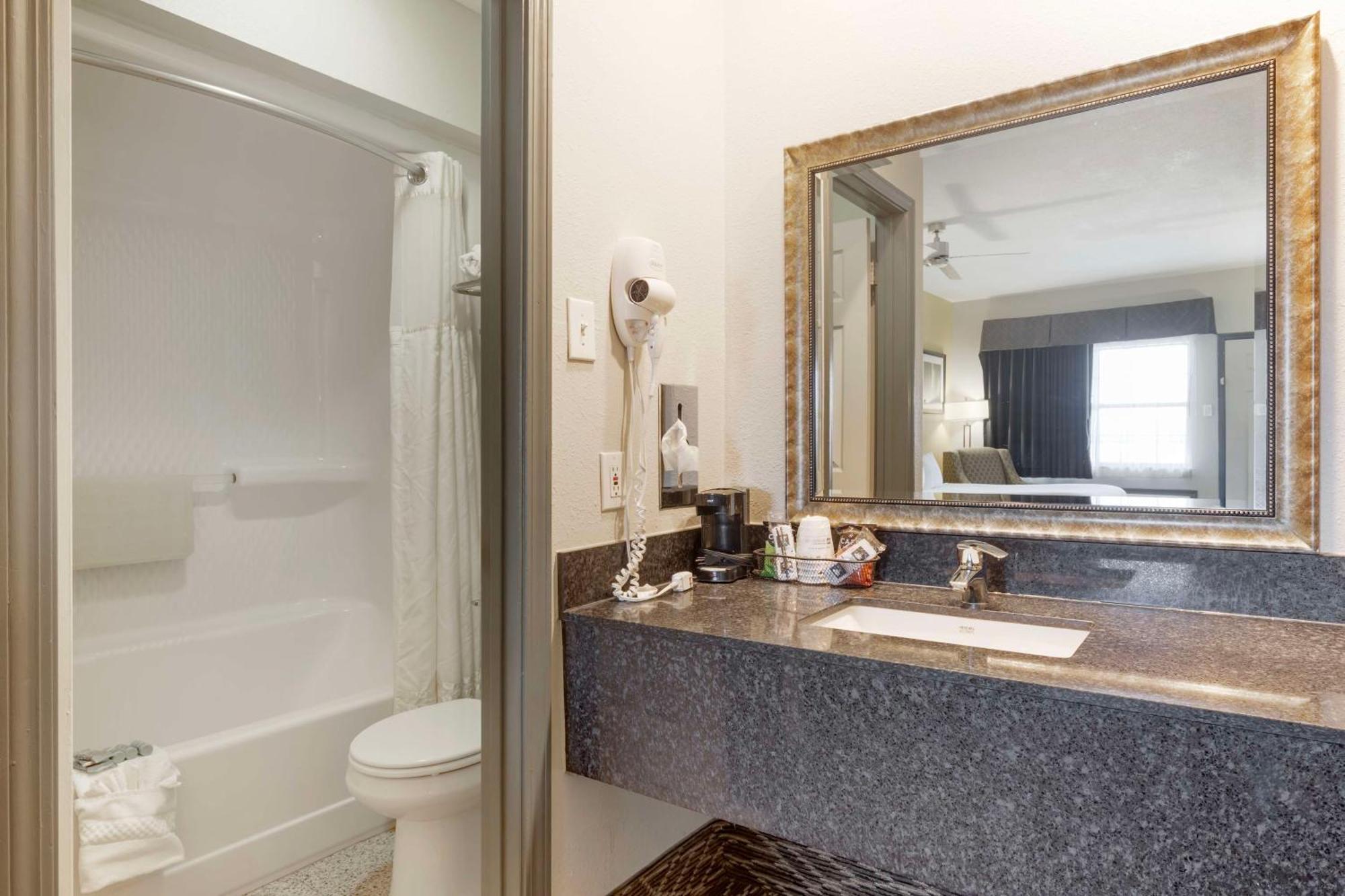 Best Western West Monroe Inn Екстериор снимка